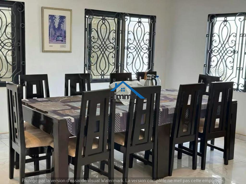 Suite Grand Espace avec Terrasse – Votre panorama privé sur tout Ouidah